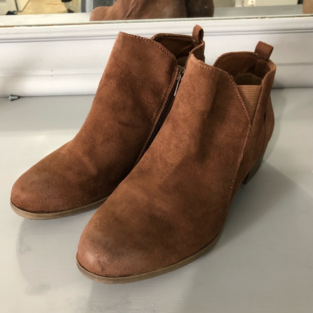brown ankle boots